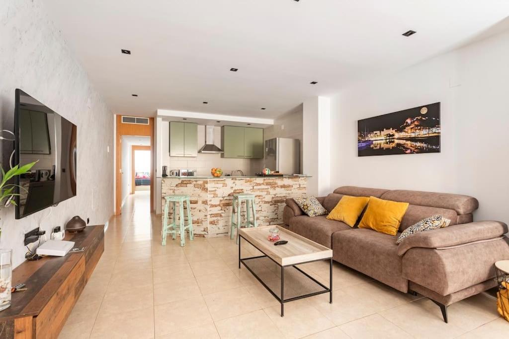 Castelplace Beach Con Plaza De Garage Incluida, Free Parking And Ac Alicante Bagian luar foto